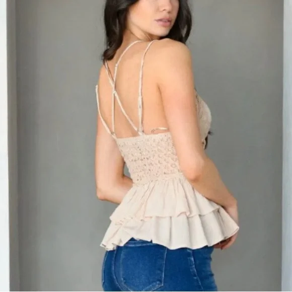 1 LEFT 🌸FREE PPL DUPE The Summer Ready🌸 Sleeveless Lacy Top - Picture 3 of 4